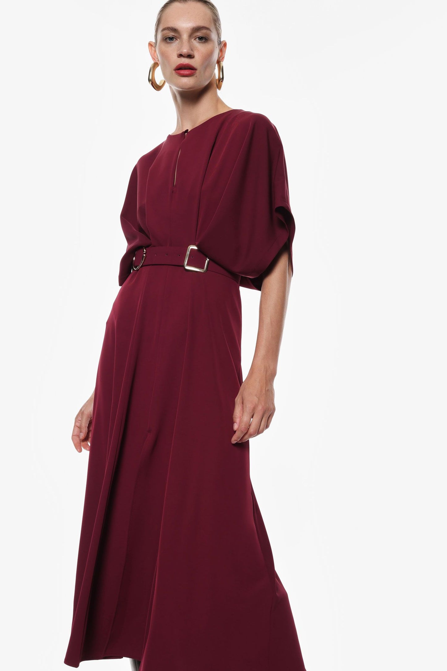 Abito lungo elegante con cintura Imperial