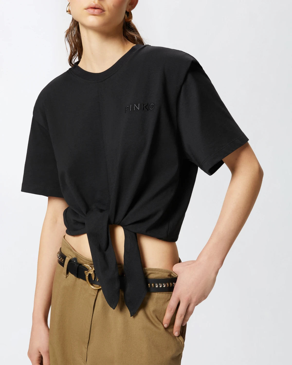 T-shirt corta con nodo davanti Pinko
