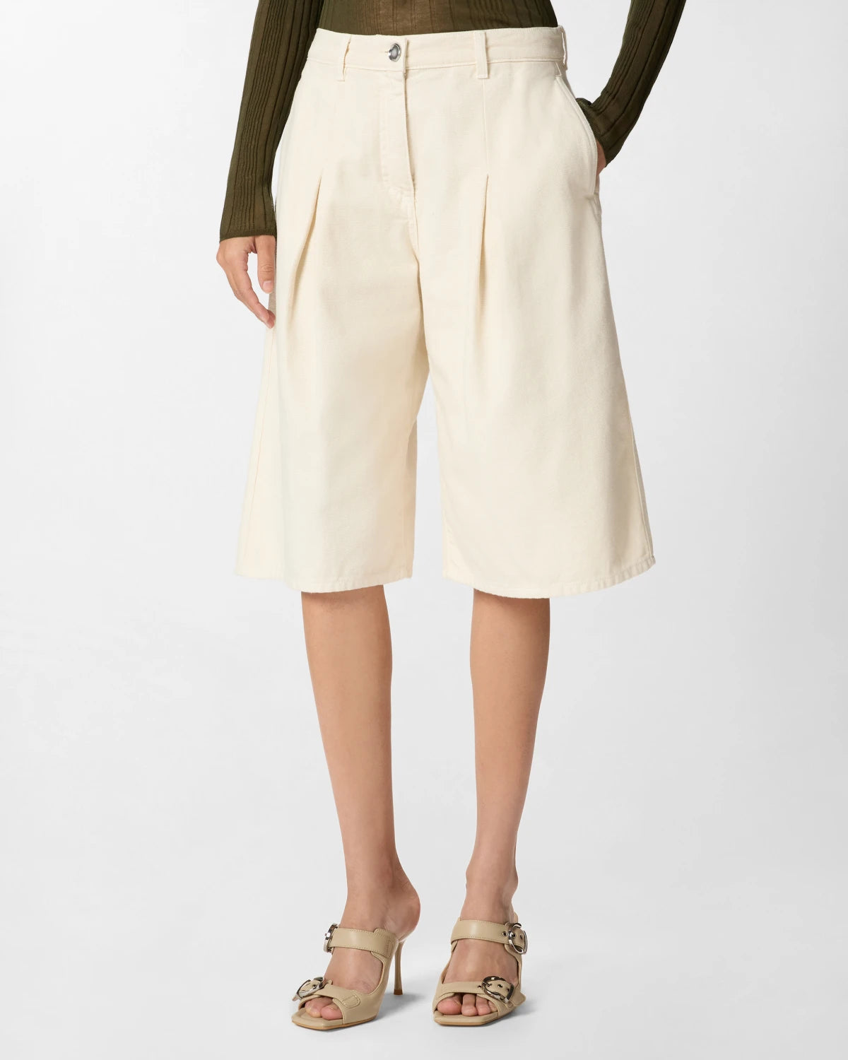 Bermuda ampi in cotone con tasche Pinko