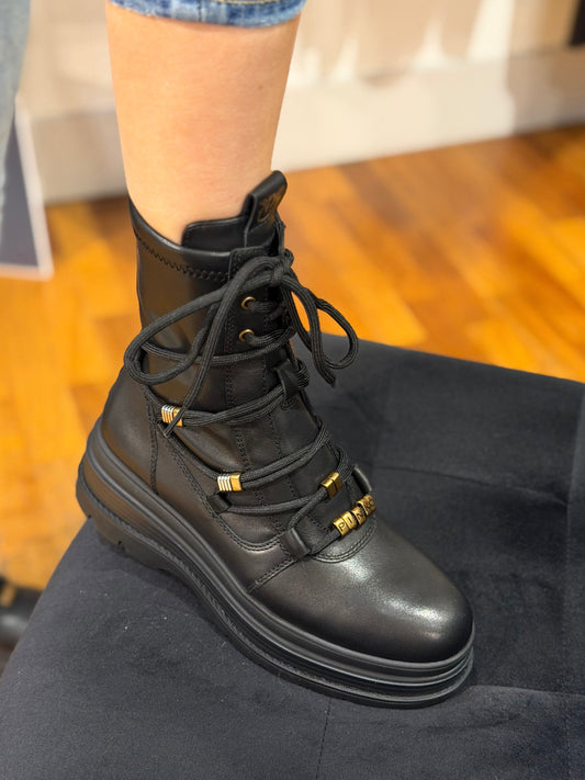 Stivaletto Eva 03 Pinko