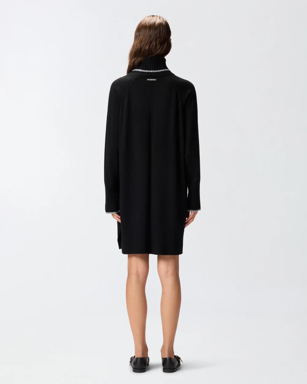 Abito corto in maglia a collo alto Pinko
