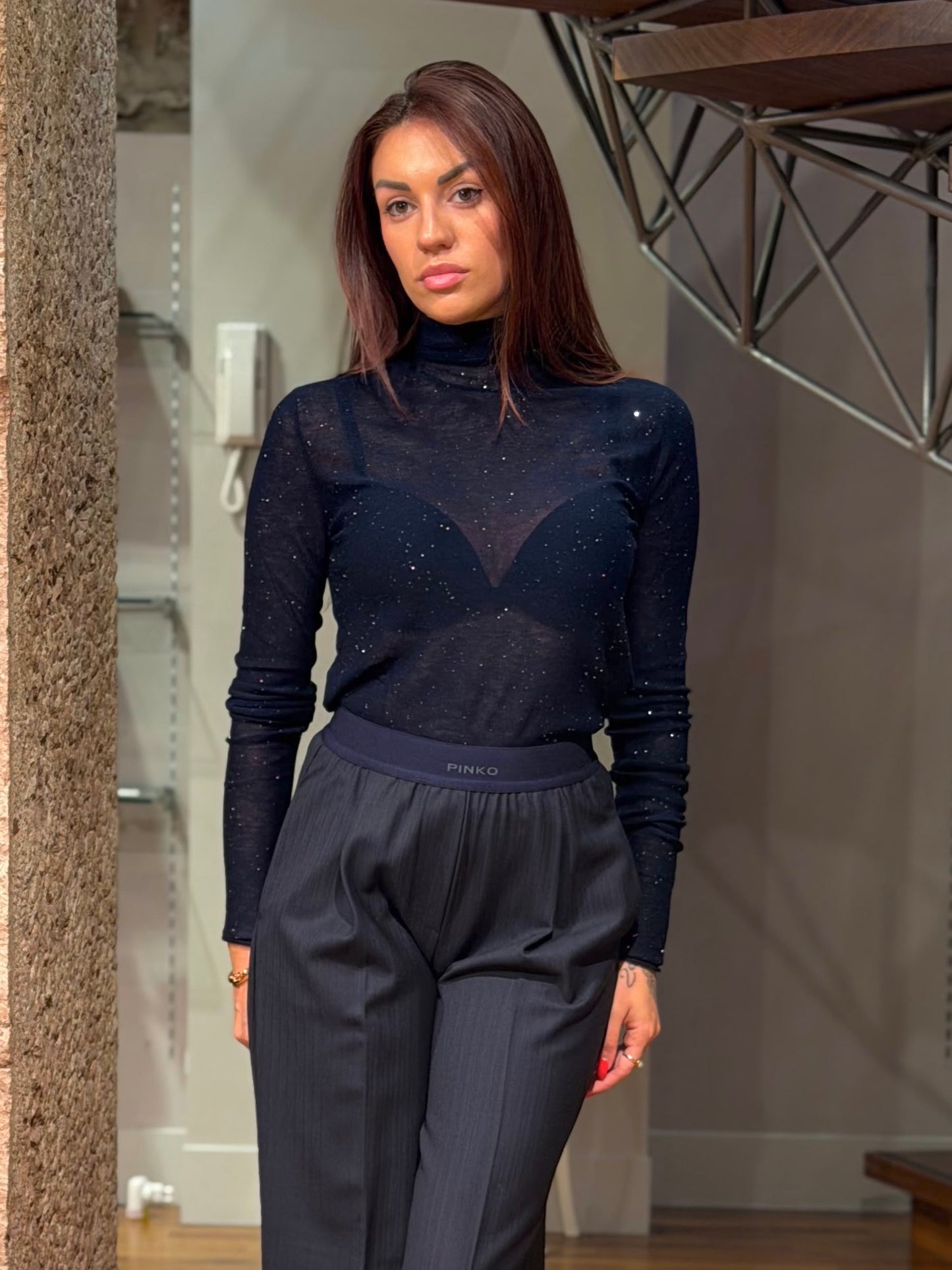 Maglia aderente a collo alto con micro paillettes Pinko