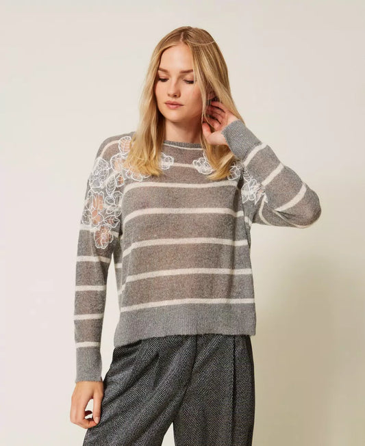 Maglia in misto mohair con pizzo e spacchi TwinSet