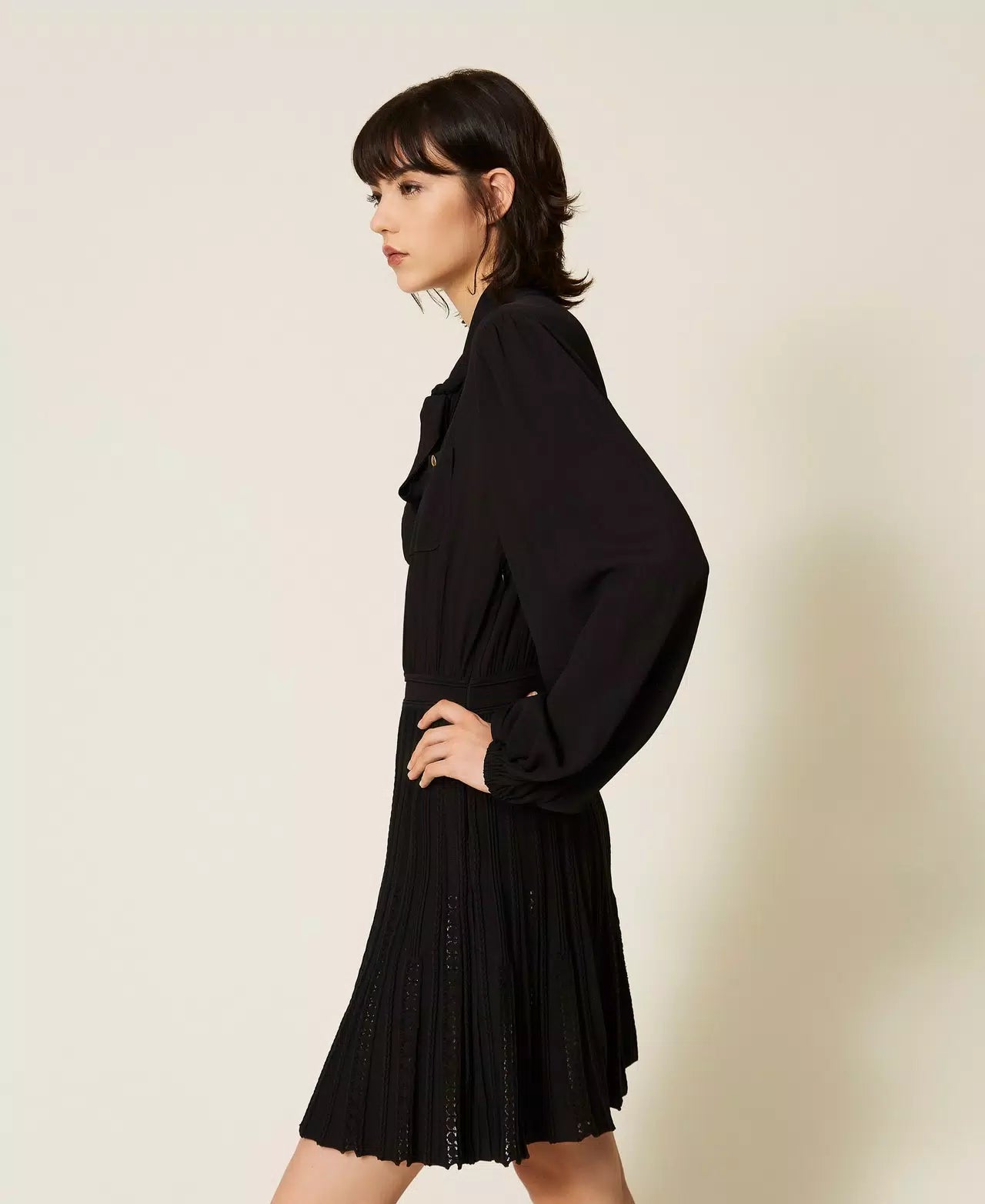 Abito corto con gonna in maglia Twinset