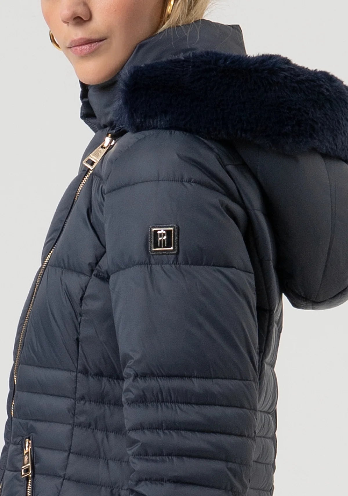 Piumino slim con cappuccio Fracomina