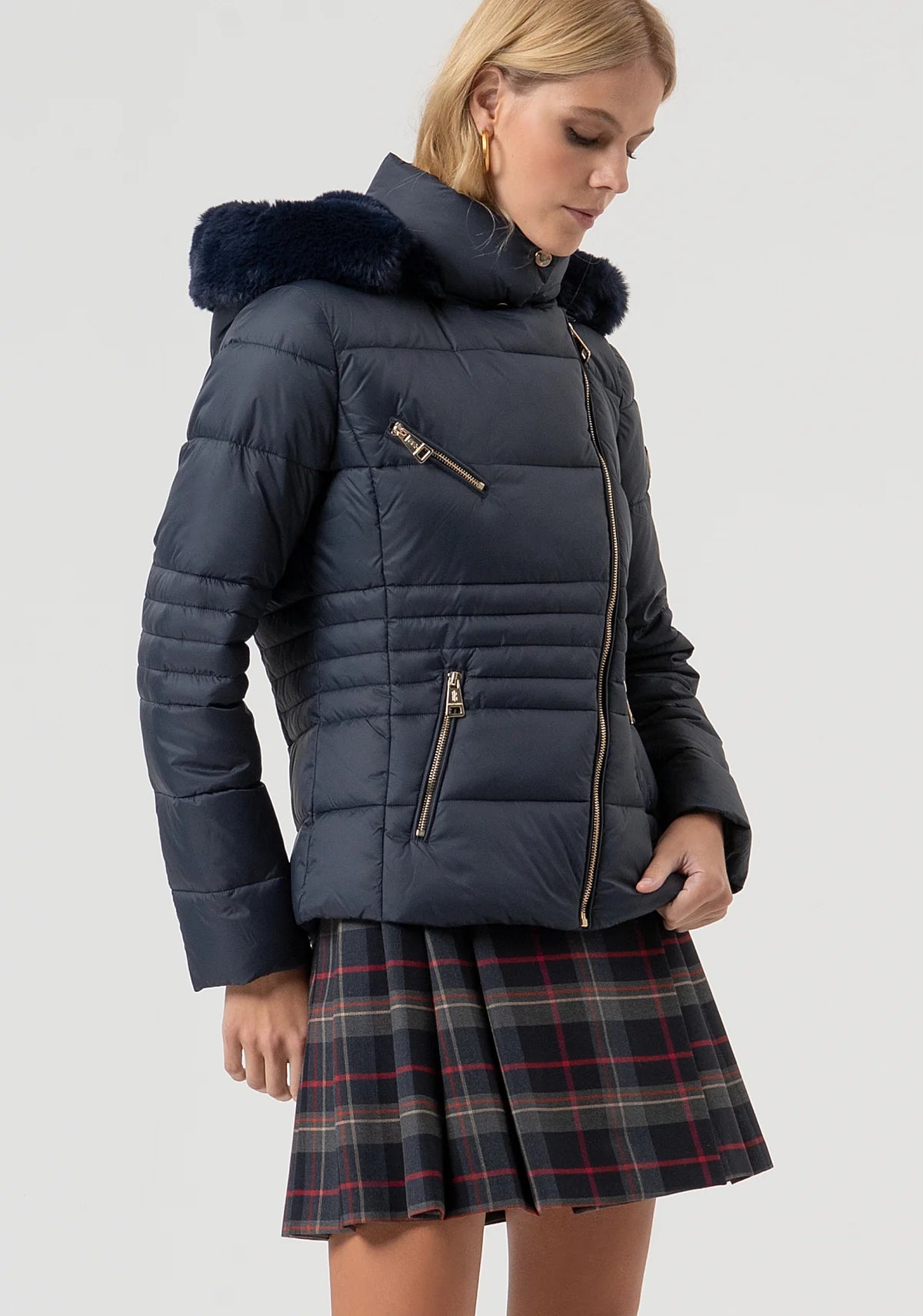 Piumino slim con cappuccio Fracomina