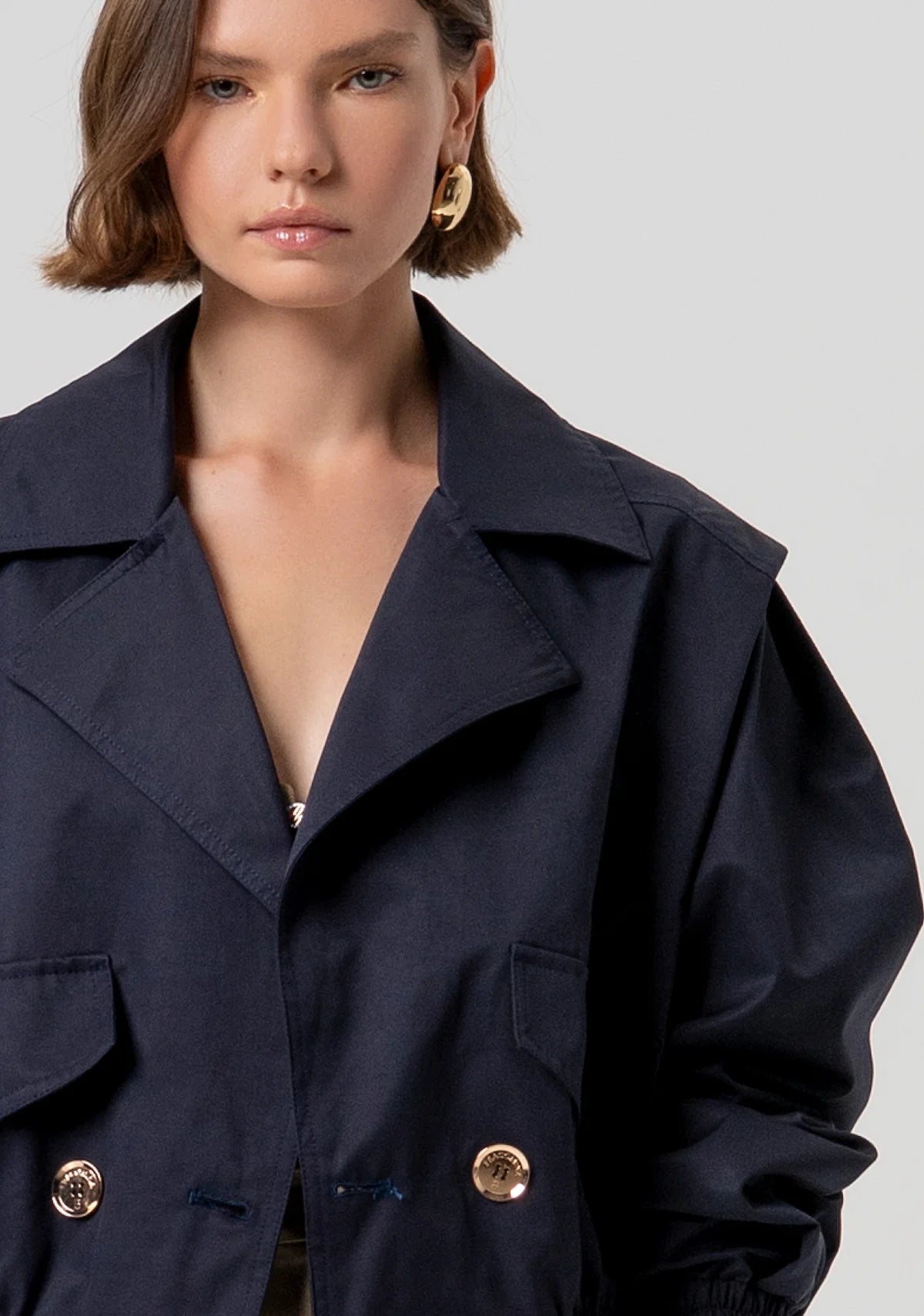 Giacca cropped con maniche lunghe voluminose Fracomina