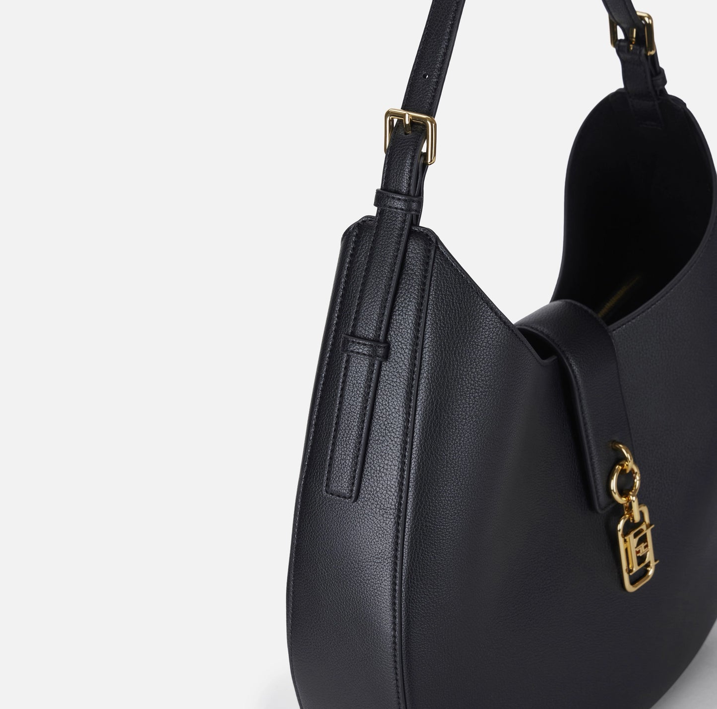 Hobo tonda con charm BS06A62E2 Elisabetta Franchi
