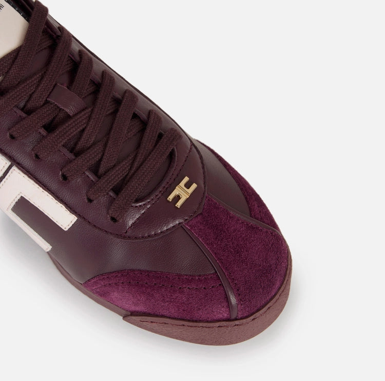 Sneaker in pelle con dettaglio logo SA82G56E2 Elisabetta Franchi