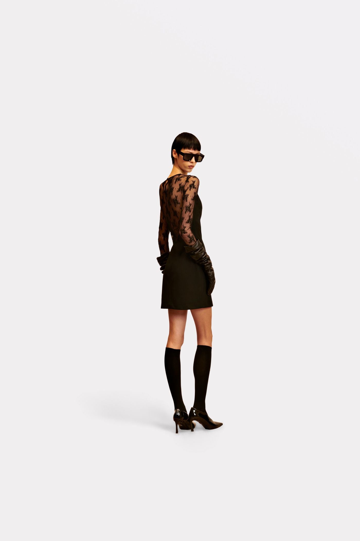 Lace dress Bitta Aniyeby